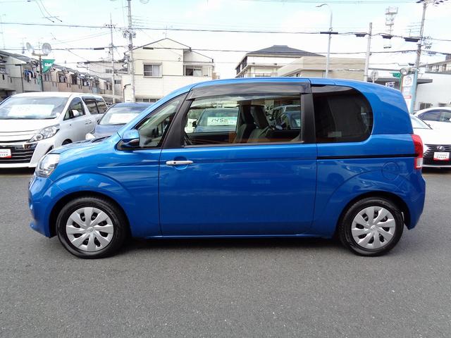 X トヨタ認定中古車(2枚目)