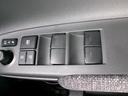 ハイブリッドＺ　トヨタ認定中古車　ＴＳＳ　エアバック　アルミ　キーレスエントリー　ナビＴＶ　整備記録簿　バックモニター　ＬＥＤヘッドライト　ＥＴＣ車載器　横滑り防止　スマートキー　オートエアコン　サイドエアバッグ（33枚目）