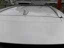 ルーフは目立つキズやへこみなどはない状態です。