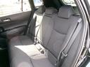 大人でも十分な後席空間です。近場はもちろん、長距離の移動でも楽ですね！