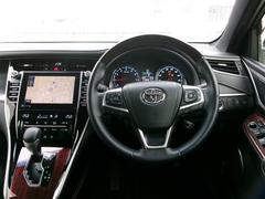 ご購入の車両には、ご納車前に室内の除菌・消臭を施行いたします。※ただし、すべての臭いを消臭できるわけではございませんので、あらかじめご了承ください。 4