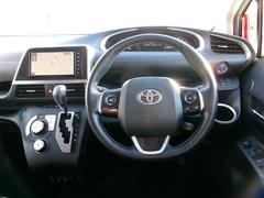 ご購入の車両には、ご納車前に室内の除菌・消臭を施行いたします。※ただし、すべての臭いを消臭できるわけではございませんので、あらかじめご了承ください。 4