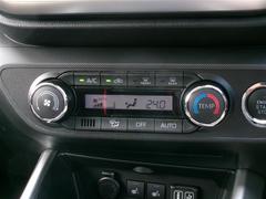 �Ȥ�������ɤ������ȥ���������������Ƥ��ޤ��������ȥܥ���ϡ����̡���������ư��Ĵ����������Ŭ�ʼ�����֤��ݤƤޤ��� 7