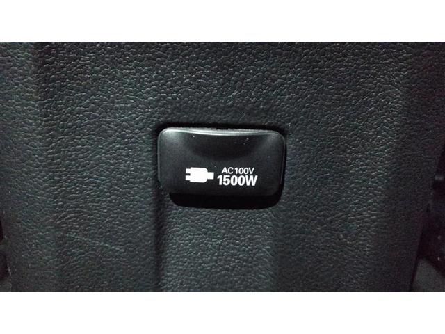 プリウス Sツーリングセレクション インテリキー 地デジ リアカメラ 1オーナー LEDヘッドライト セキュリティー クルコン オートエアコン デュアルエアバッグ ESC DVD ドライブレコーダー フルタイム4WD ETC車載器(30枚目)