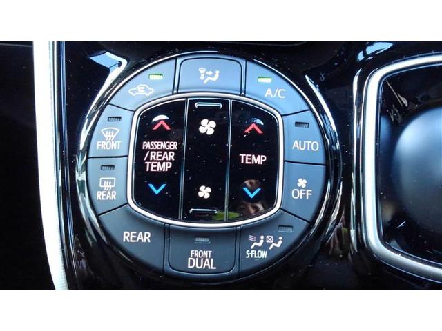 ノア ハイブリッドＧ　Ｒカメラ　スマートキー＆プッシュスタート　ＬＥＤへッドライト　地デジ　イモビライザー　Ｗエアコン　パワーウインドウ　アルミ　クルコン　エアバッグ　横滑り防止　ＤＶＤ再生機能　フルフラット　パワステ（13枚目）