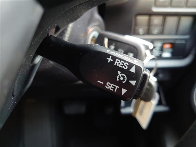 ノア Ｘ　ＡＵＸ　リアオートエアコン　パワーステアリング　助手席エアバック　オートクルーズコントロール　ワンオーナー　横滑り防止装置　キーレスエントリー　ナビ＆ＴＶ　オートエアコン　パワーウィンドウ　４ＷＤ（22枚目）