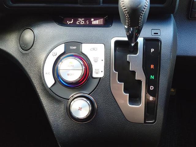 シエンタ ハイブリッド　Ｇ　セーフティーエディションＩＩ　ワンオーナー車　地デジＴＶ　ナビＴＶ　盗難防止システム　ドライブレコーダー　スマートキ　クルコン　３列シート　ＬＥＤライト　ＥＴＣ車載器　オートエアコン　キーレス　アイドリングストップ　アルミホイル（12枚目）