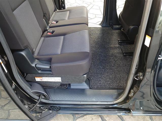 シエンタ ハイブリッド　Ｇ　セーフティーエディションＩＩ　ワンオーナー車　地デジＴＶ　ナビＴＶ　盗難防止システム　ドライブレコーダー　スマートキ　クルコン　３列シート　ＬＥＤライト　ＥＴＣ車載器　オートエアコン　キーレス　アイドリングストップ　アルミホイル（30枚目）