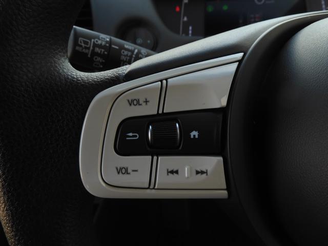 ホーム 弊社元試乗車 純正8インチメモリーナビ フルセグTV Bluetooth機能 リヤカメラ ETC ホンダコネクト LEDヘッドライト ホンダセンシング(22枚目)