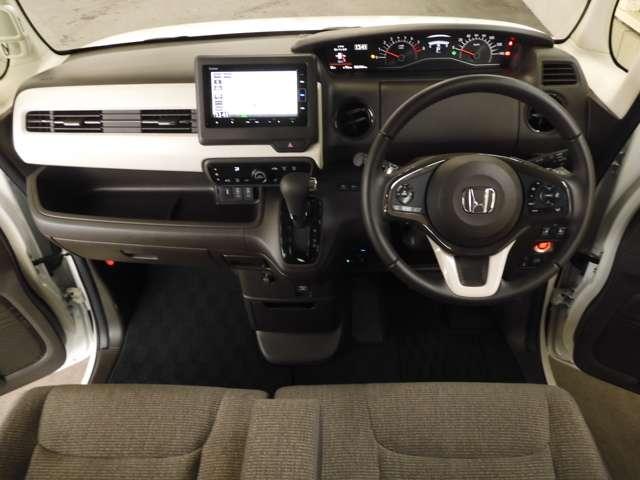 L・ターボ 弊社元試乗車 純正メモリーナビ フルセグTV Bluetooth機能 ETC リヤカメラ シートヒーター LEDヘッドライト パドルシフト(11枚目)