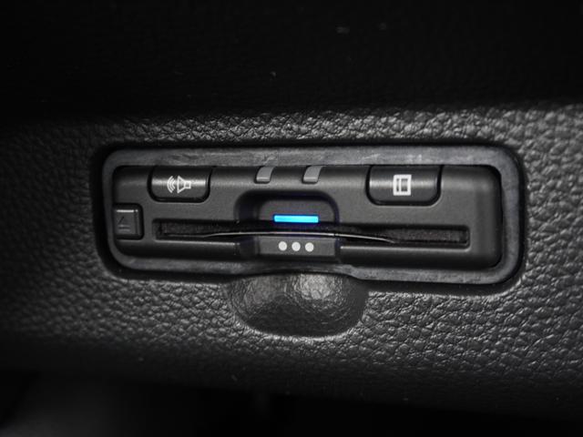 Ｎ－ＷＧＮカスタム Ｌ・ターボ　ワンオーナー　８インチ純正ナビ　ドラレコ　シートヒーター　ＥＴＣ　障害物センサー　パドルシフト　アダプティブクルーズコントロール　Ｂｌｕｅｔｏｏｔｈ　フルセグＴＶ　１５インチ純正アルミ　ホンダ認定中古（4枚目）