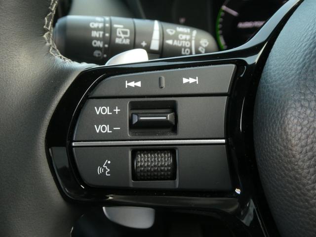 ＺＲ－Ｖ ｅ：ＨＥＶＺ特別仕様車ブラックスタイル　弊社元デモカー　純正９インチナビ　ＥＴＣ２．０　全周囲カメラ　　純正フロントドラレコ　シートヒーター　パワーテールゲート　障害物センサー　ＬＥＤヘッドライト　衝突被害軽減ブレーキ　ホンダセンシング（26枚目）