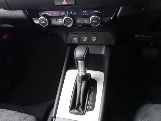 フィット ｅ：ＨＥＶホーム　弊社元デモカー　純正９インチナビ　ＥＴＣ　アダプティブクルーズコントロール　純正フロントドラレコ　全周囲カメラ　障害物センサー　ＬＥＤヘッドライト　衝突被害軽減ブレーキ　ホンダセンシング（49枚目）