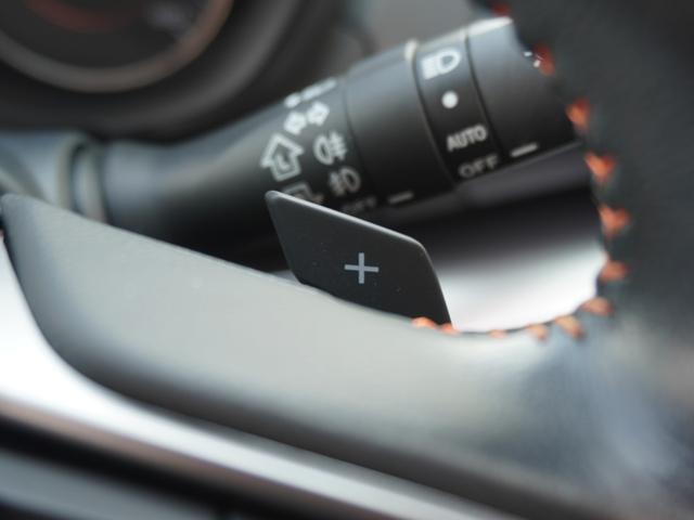 ＸＶ ２．０ｉ－Ｓアイサイト　４ＷＤ　８インチナビ　バックカメラ　ドラレコ　ＥＴＣ　クルーズコントロール　衝突被害軽減ブレーキ　ＣＤ　ＤＶＤ　フルセグＴＶ　横滑り防止装置　盗難防止装置　純正アルミホイール　パドルシフト（17枚目）