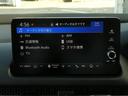 ｅ：ＨＥＶＺ特別仕様車ブラックスタイル　弊社元デモカー　純正９インチナビ　ＥＴＣ２．０　全周囲カメラ　　純正フロントドラレコ　シートヒーター　パワーテールゲート　障害物センサー　ＬＥＤヘッドライト　衝突被害軽減ブレーキ　ホンダセンシング（39枚目）