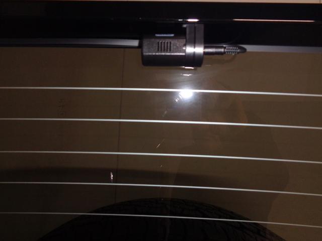 ディフェンダー オクタ　エディションワン　９０台限定車　純正マットプロテクションフイルム　ルーフ社外プロテクションフイルム　２０インチスタイル１０８６ホイール　ブラックコントラストルーフ＆ルーフレール　ゴールドキャリパー　Ｆ．Ｓ．Ｒドラレコ（11枚目）