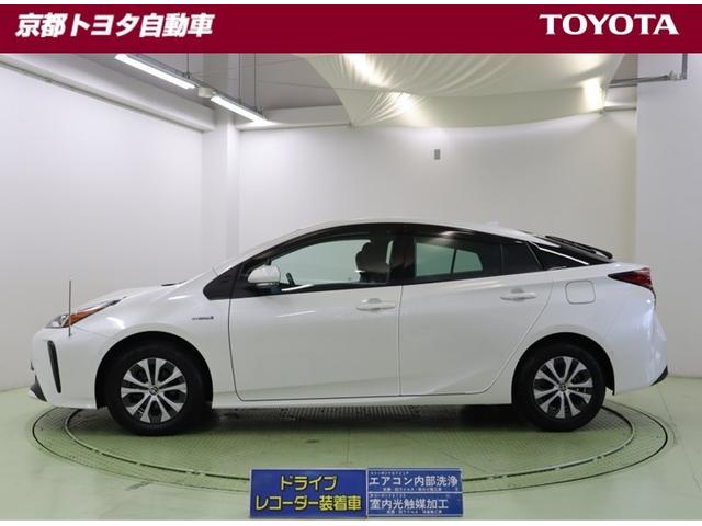 プリウス Ａ　ＰＣＳ　フルセグＴＶ　ＬＥＤランプ　パワーシート　ドライブレコーダー　ＤＶＤ再生可能　４ＷＤ　オートエアコン　ＥＴＣ付　盗難防止システム　ナビ＆ＴＶ　スマートキー　オートクルーズ　デュアルエアバッグ（2枚目）