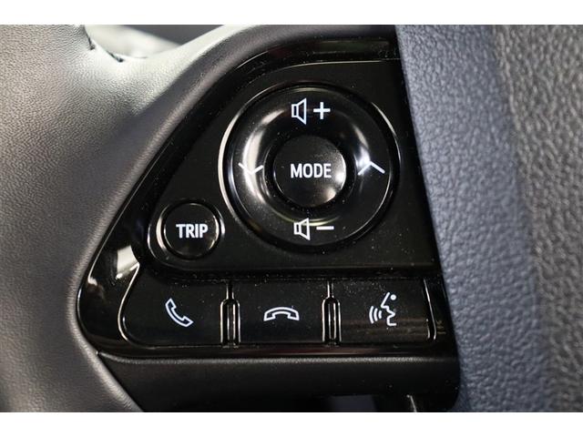 プリウス Ａ　ＰＣＳ　フルセグＴＶ　ＬＥＤランプ　パワーシート　ドライブレコーダー　ＤＶＤ再生可能　４ＷＤ　オートエアコン　ＥＴＣ付　盗難防止システム　ナビ＆ＴＶ　スマートキー　オートクルーズ　デュアルエアバッグ（21枚目）