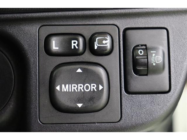 アクア Ｓ　キーレスエントリ　フルセグ地デジ　ナビ＆ＴＶ　オートエアコン　デュアルエアバック　ＥＳＣ　Ｂカメラ　パワーウィンドウ　ＥＴＣ　ＤＶＤ再生可能　ＳＲＳ　パワーステアリング　ＡＢＳ　メモリーナビ　記録簿付（8枚目）