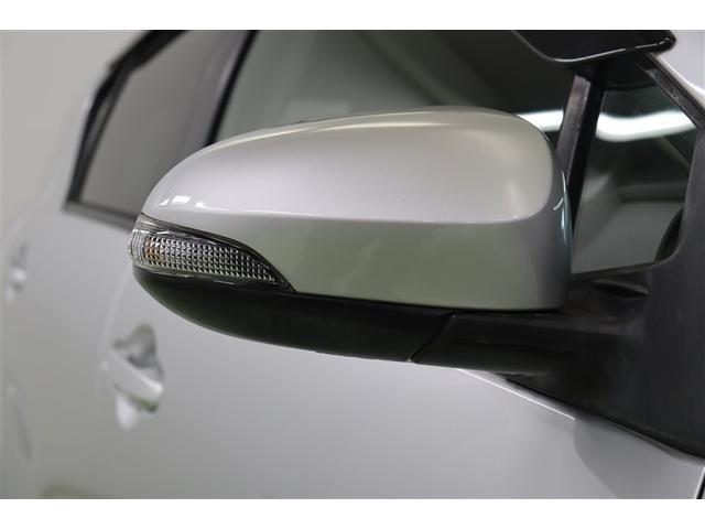 アクア Ｓ　キーレスエントリ　フルセグ地デジ　ナビ＆ＴＶ　オートエアコン　デュアルエアバック　ＥＳＣ　Ｂカメラ　パワーウィンドウ　ＥＴＣ　ＤＶＤ再生可能　ＳＲＳ　パワーステアリング　ＡＢＳ　メモリーナビ　記録簿付（9枚目）