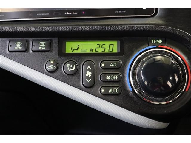 アクア Ｓ　キーレスエントリ　フルセグ地デジ　ナビ＆ＴＶ　オートエアコン　デュアルエアバック　ＥＳＣ　Ｂカメラ　パワーウィンドウ　ＥＴＣ　ＤＶＤ再生可能　ＳＲＳ　パワーステアリング　ＡＢＳ　メモリーナビ　記録簿付（16枚目）