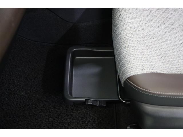 ヤリスクロス ハイブリッドZ ドライブレコーダ インテリジェントキー アルミホイル LEDライト リアカメラ クルーズコントロール 整備記録簿 横滑り防止システム ナビTV メモリーナビゲーション 電動シ-ト パワステ キーフリー(29枚目)