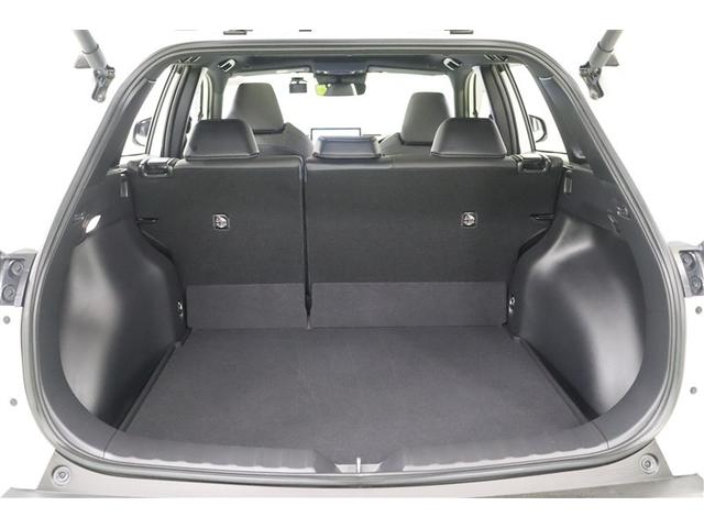 �J���[���N���X�̖��͂̂ЂƂA��������ו����ς߂ďo������̂��₷�����Q�[�W�X�y�[�X�ł��B�����ȕ��ł��X���[�Y�ȉו��̏o�����ꂪ�o����悤���Q�[�W�J�����܂ł̍������z�����ꂽ�D�����݌v�ł��B