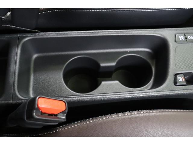 ��̓͂��₷���Ƃ���Ƀh�����N�z���_�[����������Ă��܂��B�[���̂���g���C�̂悤�ɂȂ��Ă���̂ŁA�h�����N�z���_�[���g��Ȃ��Ƃ��͏����ȃo�b�O��|�[�`�Ȃǂ̒u����ɂ��g���܂��B