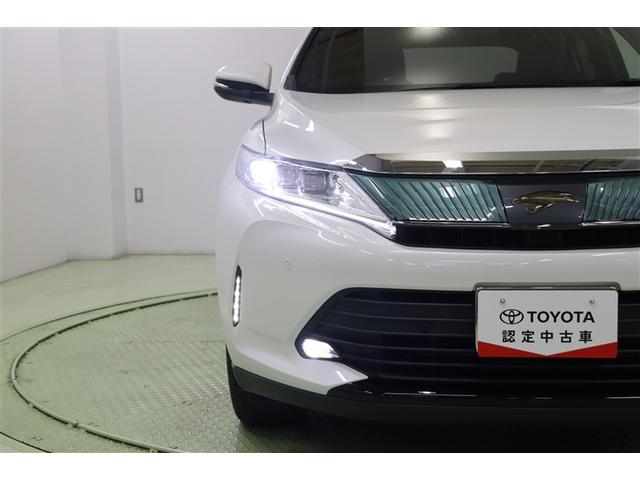 ハリアー プログレス　衝突軽減ブレーキ　横滑り防止機能　オートクルーズコントロール　地デジＴＶ　ＥＴＣ車載器　バックカメラ　ＬＥＤヘッドランプ　ＤＶＤ再生　盗難防止装置　ＡＢＳ　ドライブレコーダー　エアバッグ　キーレス（8枚目）