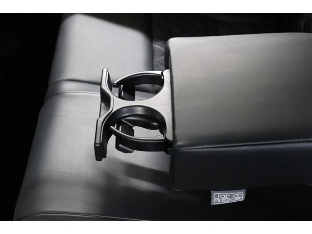 ハリアー プログレス　衝突軽減ブレーキ　横滑り防止機能　オートクルーズコントロール　地デジＴＶ　ＥＴＣ車載器　バックカメラ　ＬＥＤヘッドランプ　ＤＶＤ再生　盗難防止装置　ＡＢＳ　ドライブレコーダー　エアバッグ　キーレス（29枚目）