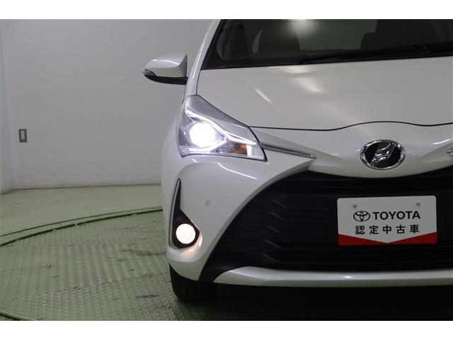 �X�b�L���ƃV���[�v�ȃw�b�h���C�g�͊��ɗD�����o�ϓI�Ȃk�d�c�ł��B�O���̖��邳�����m���A�����Őؑւ��I�[�g�n�C�r�[���𓋍ڂ��Ă���̂ŁA�ʓ|�ȃ��C�g�̐ؑւ��͕s�v�ł��B