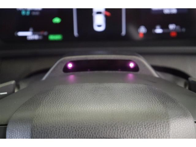 �y�h���C�o�[���j�^�[�z���ڂł��B�ڂ̊J��Ԃ⎋�������A��̌�����^�]�p������h���C�o�[�̉^�]��Ԃ����m�B�e���E���Ԃ����m�����ꍇ�Ȃǂɂ̓h���C�o�[�Ɍx�����Ă���܂��B