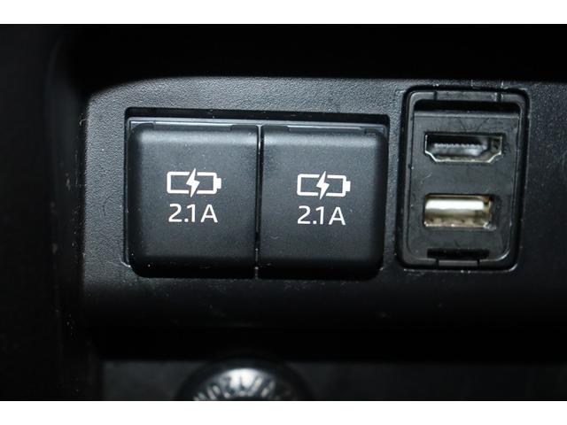 ヴォクシー ＺＳ　煌ＩＩＩ　バックガイドモニタ　両側Ｐドア　ＡＷ　記録簿有　メディアプレイヤー接続　ＬＥＤライト　Ａストップ　リアオートエアコン　イモビ　スマートキープッシュスタート　ＤＶＤ再生可　フルフラット　ＥＴＣ装備（18枚目）