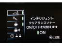 踏み間違い時サポートブレーキ【インテリジェントクリアランスソナー】を搭載しています。センサーで前後にある壁などの障害物を検知し、ブレーキと間違えてアクセルを踏み込むと警告、加速を抑制してくれます。