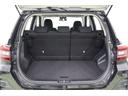 コンパクトSUVなのに、後部座席も広々としているのに、奥行きもあり、しっかり荷物が積める広々としたラゲージスペースです。バックドアが大きく開き開口部も大きいので荷物の出し入れが楽にできます。