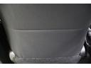 助手席シートバックには便利なポケットを装備しています。車内に散らかりがちな細々としたものやタブレット、雑誌などを収納出来るのでスッキリ片付きます。
