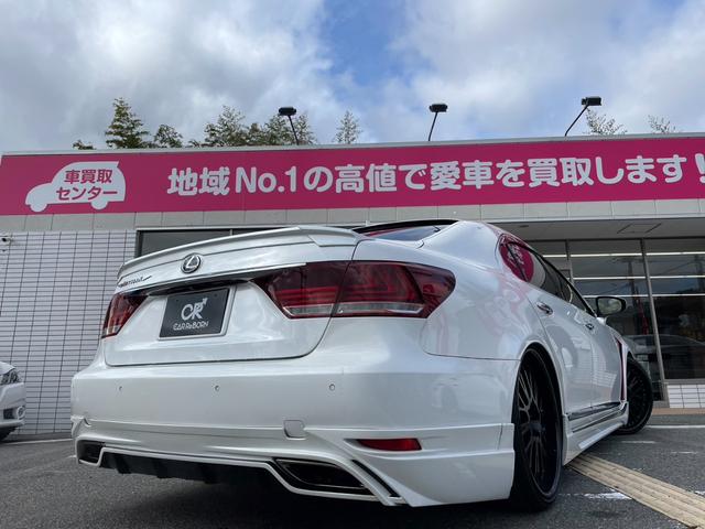 ＬＳ ＬＳ６００ｈ　バージョンＣ　Ｉパッケージ　ＡＲＴＩＳＡＮコンプリート・エアロ・フェンダー・２２インチＡＷ／サンルーフ／黒革ベンチレーションシート／ハンドルヒーター／パワートランク／スマートキー／バックカメラ／３眼ＬＥＤヘッドライト／サスコン（6枚目）