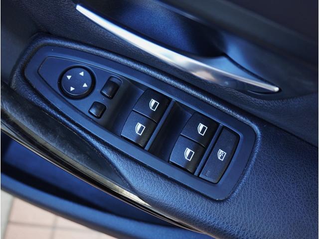 ３シリーズ ３２０ｄツーリング　Ｍスポーツ　黒レザーシート／パワーシート／シートヒーター／パワーバックドア／純正ナビ・フルセグＴＶ／バックカメラ／Ｂｌｕｅｔｏｏｔｈ／アダクティブクルーズコントロール／パドルシフト／ＥＴＣ／純正１８インチアルミ（50枚目）