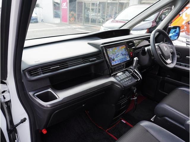 ステップワゴンスパーダ スパーダ・クールスピリット　ホンダセンシング　無限エアロ／無限アルミ／無限フロアーマット／４本出しマフラー／純正１０型ナビＴＶ／フリップダウンモニター／シートヒーター／両側電動スライドドア／レーダークルーズ／ＥＴＣ２．０／前後ドラレコ／１オーナー（53枚目）