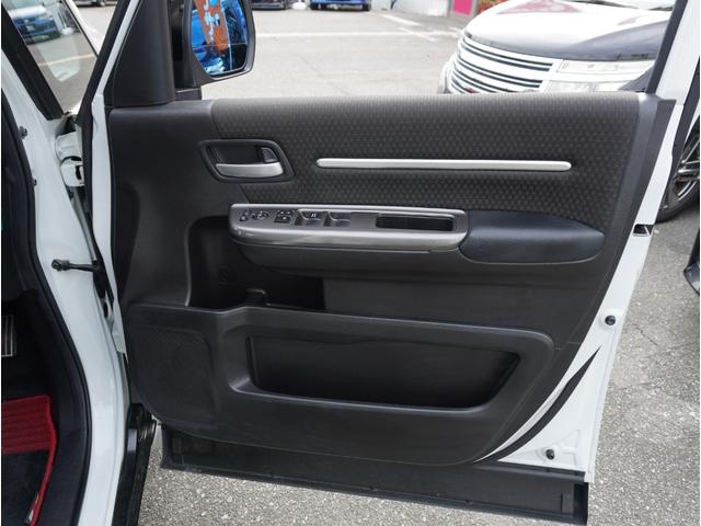 ステップワゴンスパーダ スパーダ・クールスピリット　ホンダセンシング　無限エアロ／無限アルミ／無限フロアーマット／４本出しマフラー／純正１０型ナビＴＶ／フリップダウンモニター／シートヒーター／両側電動スライドドア／レーダークルーズ／ＥＴＣ２．０／前後ドラレコ／１オーナー（57枚目）