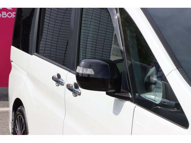 ステップワゴンスパーダ スパーダ・クールスピリット　ホンダセンシング　無限エアロ／無限アルミ／無限フロアーマット／４本出しマフラー／純正１０型ナビＴＶ／フリップダウンモニター／シートヒーター／両側電動スライドドア／レーダークルーズ／ＥＴＣ２．０／前後ドラレコ／１オーナー（70枚目）