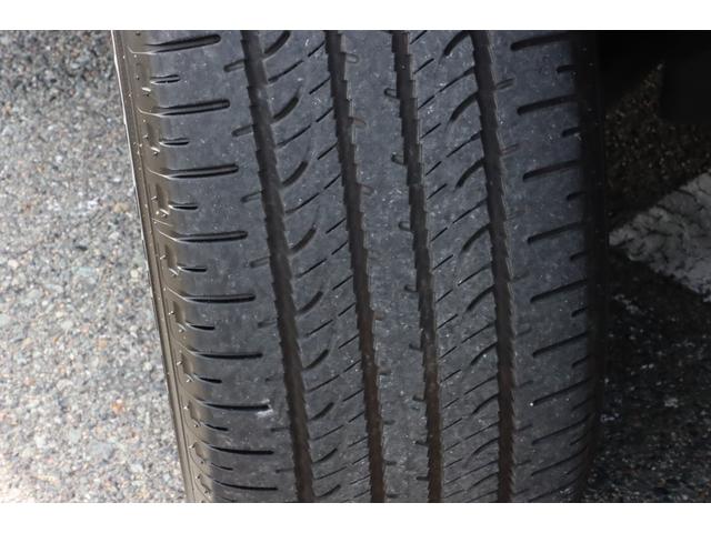 デリカD:5 G D:POP ポップアップルーフ/前席回転シート/シートヒーター/フルフラットシート/ベッドキット/パーソナルテーブル/サブバッテリー/ヒッチメンバー/純正ナビTV/全方位カメラ/両側電動スライド/禁煙(12枚目)