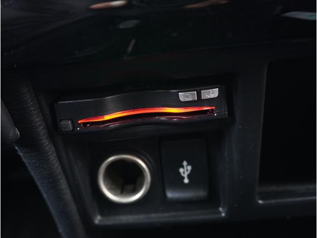 デリカD:5 G D:POP ポップアップルーフ/前席回転シート/シートヒーター/フルフラットシート/ベッドキット/パーソナルテーブル/サブバッテリー/ヒッチメンバー/純正ナビTV/全方位カメラ/両側電動スライド/禁煙(45枚目)