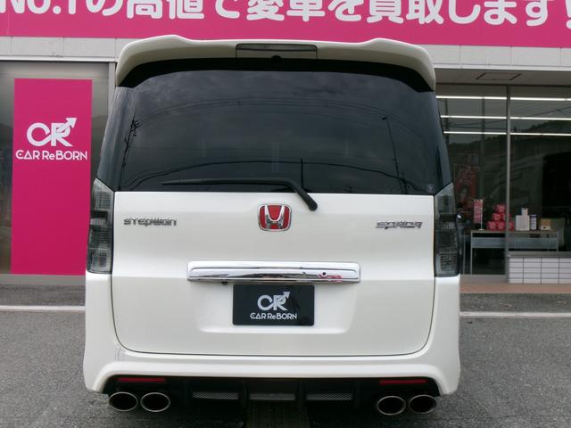 ステップワゴンスパーダ クールスピリット　無限エアロ／ノブレッセマフラー／１８インチアルミ／マルチビューカメラ／純正インターナビＴＶ／両側パワースライドドア／ＨＩＤヘッドライト／スマートキー／コンフォートビューパッケージ／横滑り防止（8枚目）