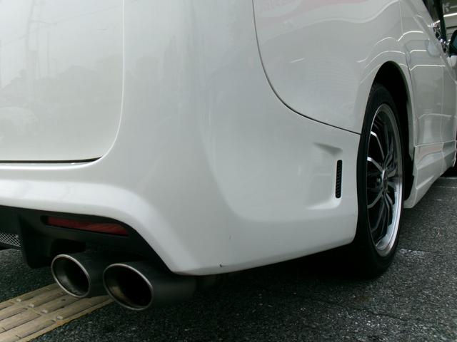 ステップワゴンスパーダ クールスピリット　無限エアロ／ノブレッセマフラー／１８インチアルミ／マルチビューカメラ／純正インターナビＴＶ／両側パワースライドドア／ＨＩＤヘッドライト／スマートキー／コンフォートビューパッケージ／横滑り防止（23枚目）