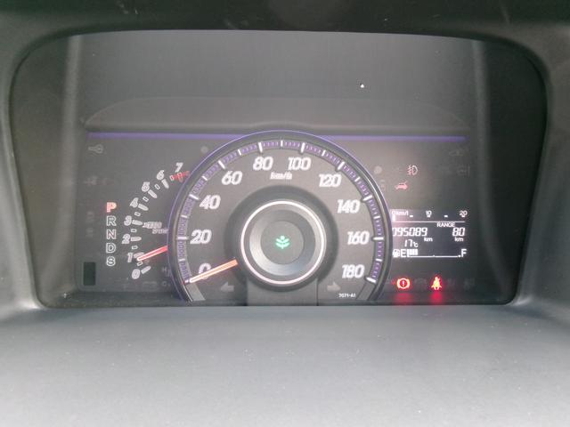 ステップワゴンスパーダ クールスピリット　無限エアロ／ノブレッセマフラー／１８インチアルミ／マルチビューカメラ／純正インターナビＴＶ／両側パワースライドドア／ＨＩＤヘッドライト／スマートキー／コンフォートビューパッケージ／横滑り防止（33枚目）