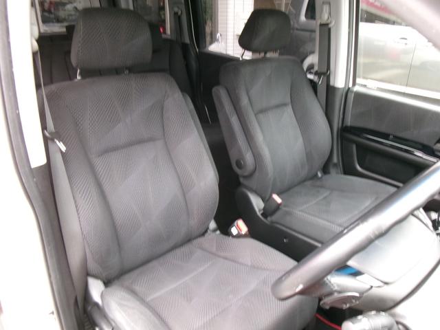 ステップワゴンスパーダ クールスピリット　無限エアロ／ノブレッセマフラー／１８インチアルミ／マルチビューカメラ／純正インターナビＴＶ／両側パワースライドドア／ＨＩＤヘッドライト／スマートキー／コンフォートビューパッケージ／横滑り防止（54枚目）