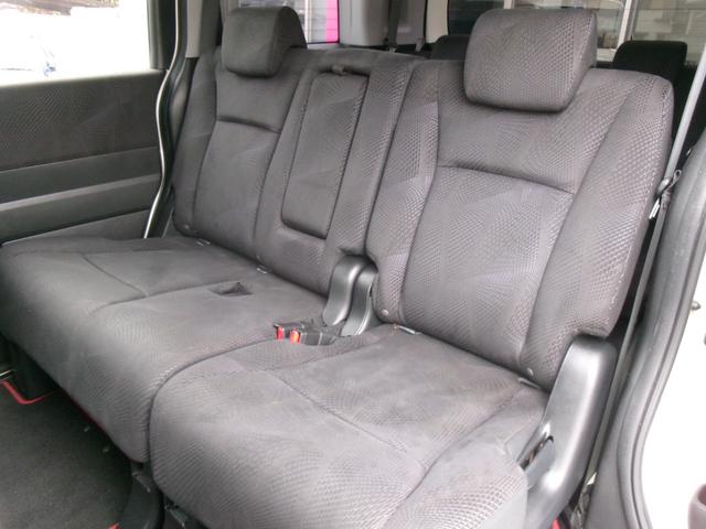 ステップワゴンスパーダ クールスピリット　無限エアロ／ノブレッセマフラー／１８インチアルミ／マルチビューカメラ／純正インターナビＴＶ／両側パワースライドドア／ＨＩＤヘッドライト／スマートキー／コンフォートビューパッケージ／横滑り防止（59枚目）