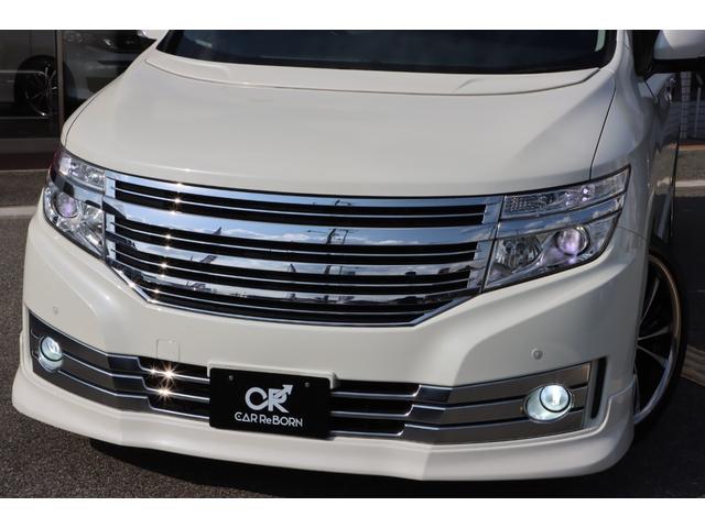 エルグランド ライダー　黒本革シート　マニュアルシート　サンルーフ／エアロ／ＲＡＹＳ２０インチアルミ／ＴＥＩＮ車高調／ニスモマフラー／黒革シート／７人乗りオットマン／ナビ・フルセグＴＶ／両側電動スライドドア／ＨＩＤヘッドライト／ＥＴＣ／スマートキー／禁煙（13枚目）