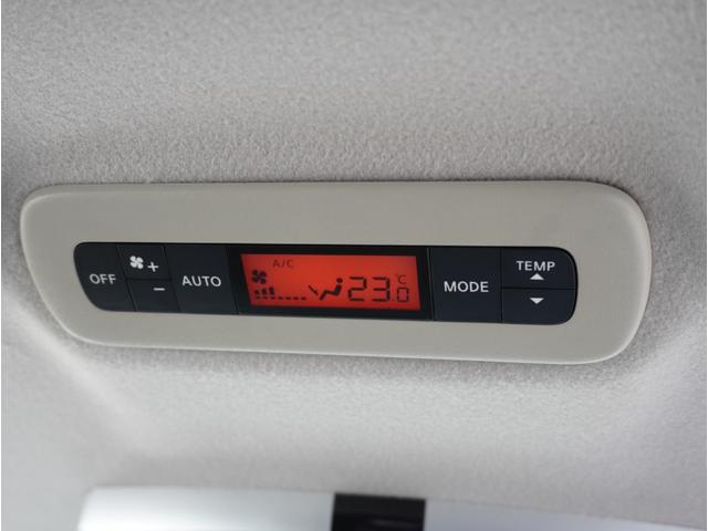 エルグランド ライダー　黒本革シート　マニュアルシート　サンルーフ／エアロ／ＲＡＹＳ２０インチアルミ／ＴＥＩＮ車高調／ニスモマフラー／黒革シート／７人乗りオットマン／ナビ・フルセグＴＶ／両側電動スライドドア／ＨＩＤヘッドライト／ＥＴＣ／スマートキー／禁煙（28枚目）